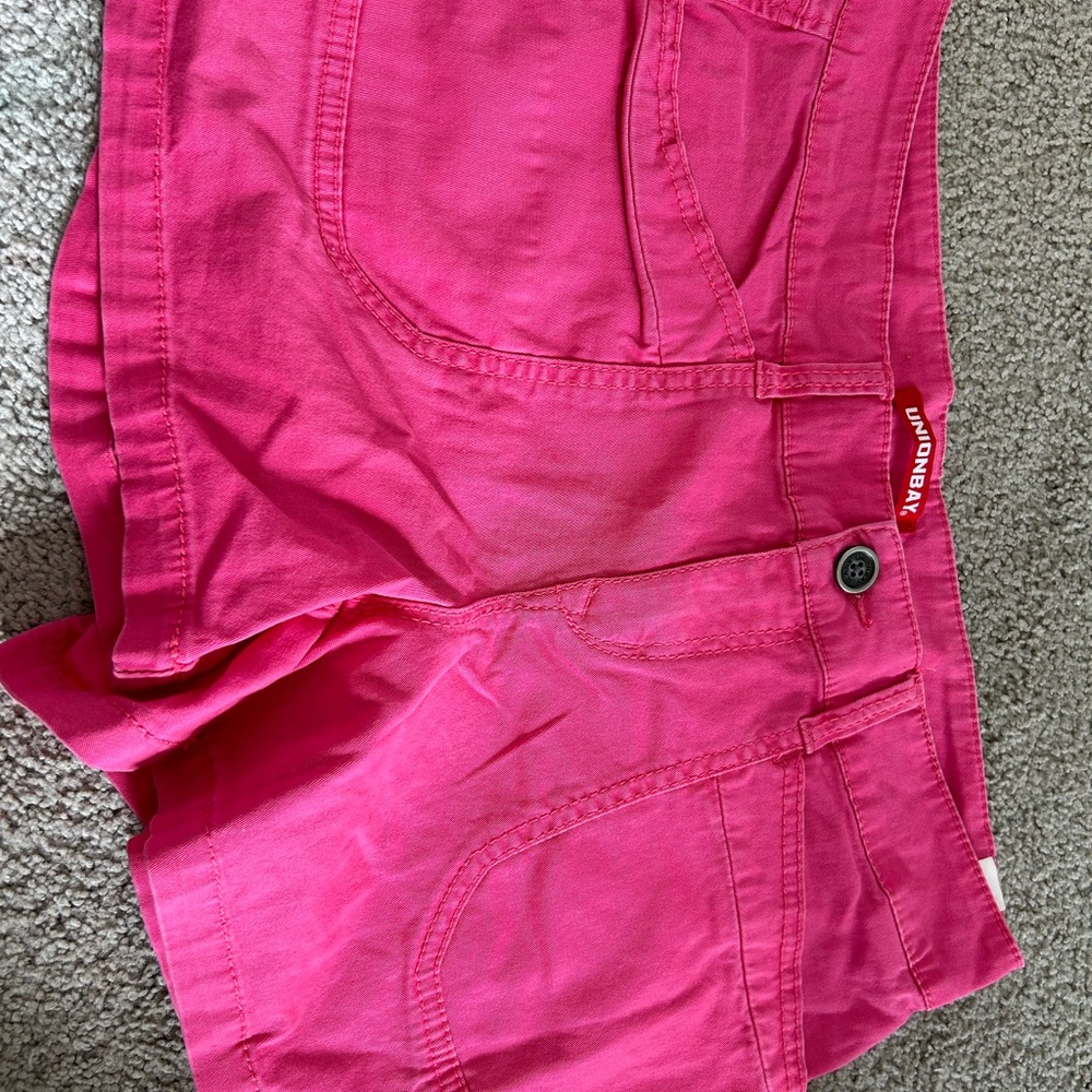 UNIONBAY Pink Cargo Shorts with Relaxed Fit